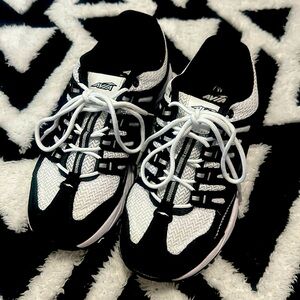 Avia Women's Tennis Shoes 7 Wide